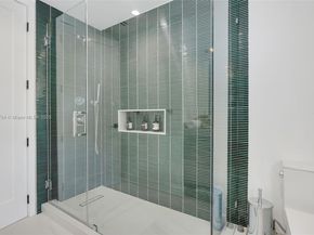3330 Crystal Ct, Miami FL 33133