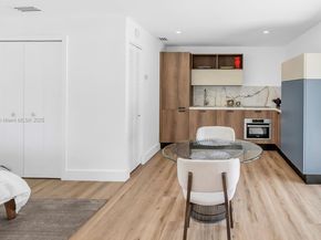 3330 Crystal Ct, Miami FL 33133