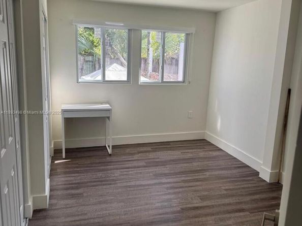 3031 SW 64th Ave, Miami FL 33155