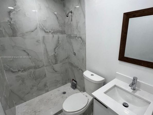 3031 SW 64th Ave, Miami FL 33155