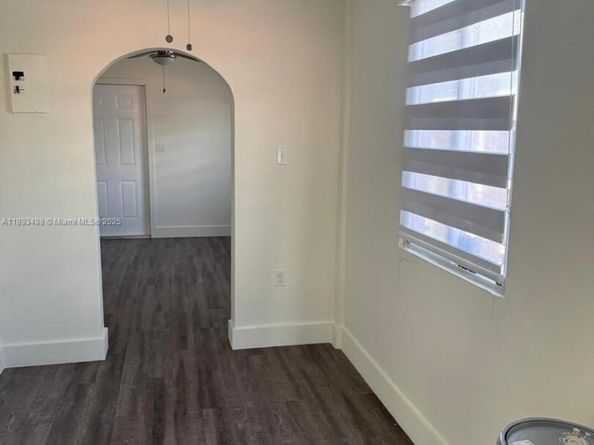 3031 SW 64th Ave, Miami FL 33155