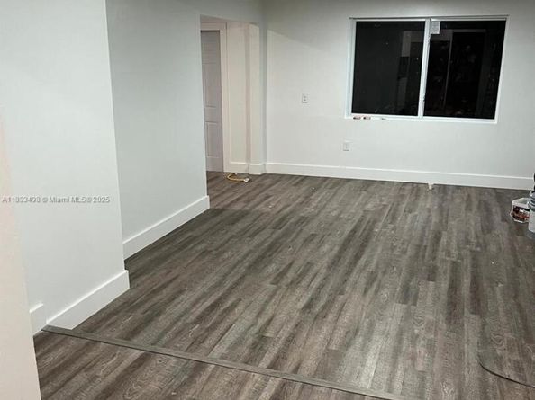 3031 SW 64th Ave, Miami FL 33155