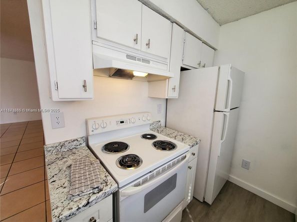 1017 Washington Cir F, Homestead FL 33034