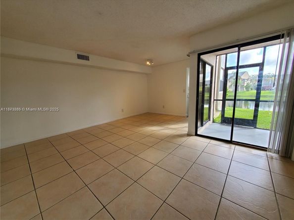1017 Washington Cir F, Homestead FL 33034