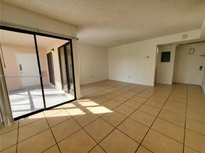 1017 Washington Cir F, Homestead FL 33034