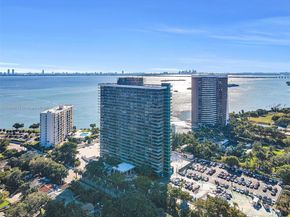 780 NE 69th St 910, Miami FL 33138