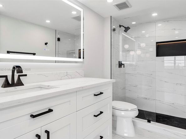 780 NE 69th St 910, Miami FL 33138