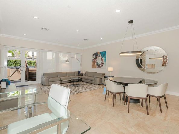 1849 NE 26th Ave 1, Fort Lauderdale FL 33305