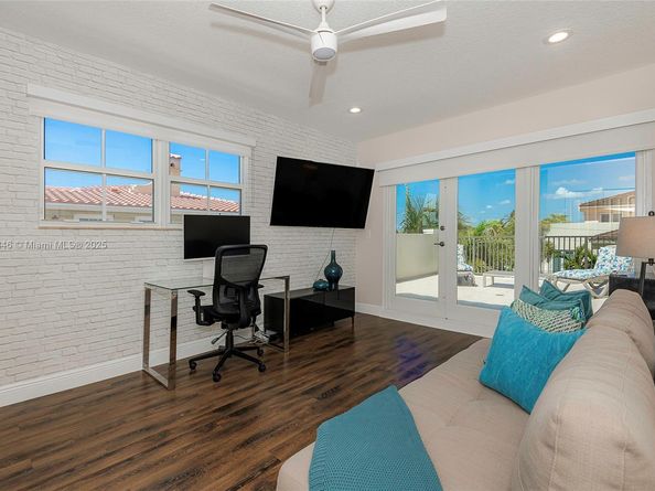 1849 NE 26th Ave 1, Fort Lauderdale FL 33305