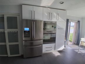 5245 SW 38th Ave, Hollywood FL 33312