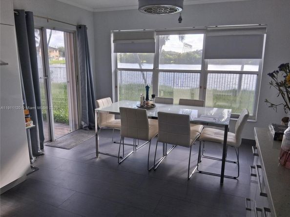 5245 SW 38th Ave, Hollywood FL 33312