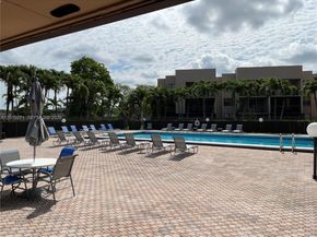 10525 SW 112th Ave 314, Miami FL 33176