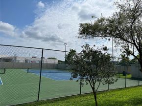 10525 SW 112th Ave 314, Miami FL 33176