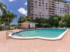 3850 Washington St 1011, Hollywood FL 33021