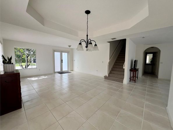 12247 SW 140th St, Miami FL 33186