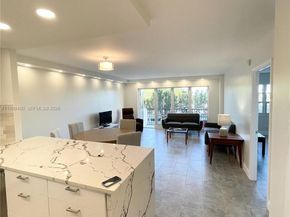 340 Sunset Dr 407, Fort Lauderdale FL 33301