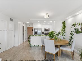 340 Sunset Dr 407, Fort Lauderdale FL 33301