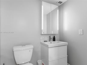 340 Sunset Dr 407, Fort Lauderdale FL 33301