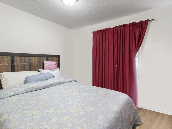 2872 SW 127th Way, Miramar FL 33027
