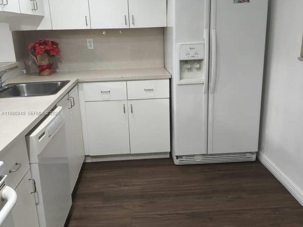 8650 SW 133rd Ave Rd 208, Miami FL 33183