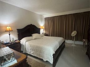 1481 NE Miami Gardens Dr 162, Miami FL 33179
