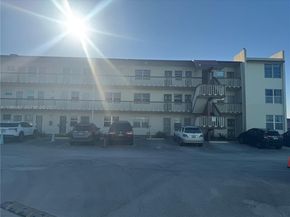 1481 NE Miami Gardens Dr 162, Miami FL 33179