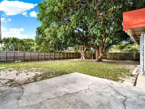 463 E 61st St, Hialeah FL 33013