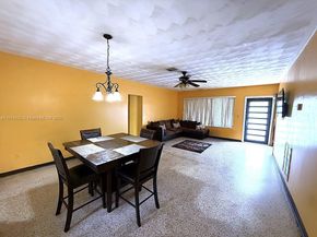 1041 NW 150th St, Miami FL 33168