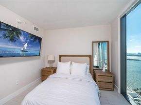 460 NE 28th St 3208, Miami FL 33137