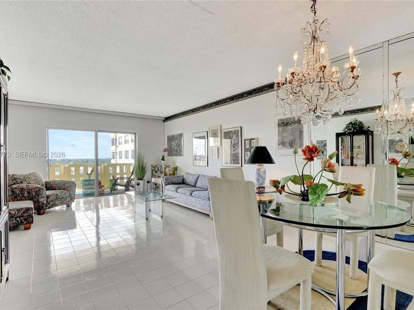 4330 Hillcrest Dr 807, Hollywood FL 33021