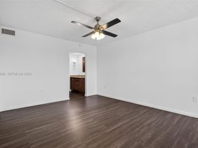 1100 SE 5th Ct 83, Pompano Beach FL 33060