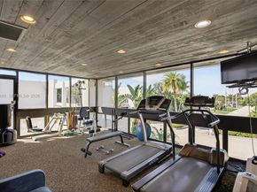 1100 SE 5th Ct 83, Pompano Beach FL 33060