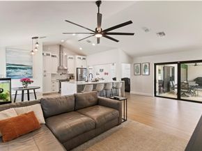 8400 NW 47th Dr, Coral Springs FL 33067