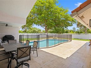 8400 NW 47th Dr, Coral Springs FL 33067