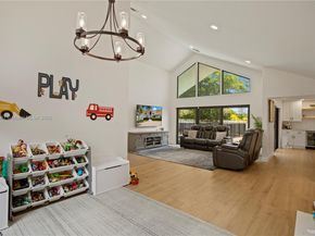 8400 NW 47th Dr, Coral Springs FL 33067