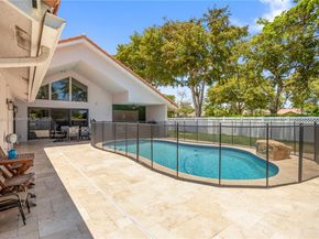 8400 NW 47th Dr, Coral Springs FL 33067
