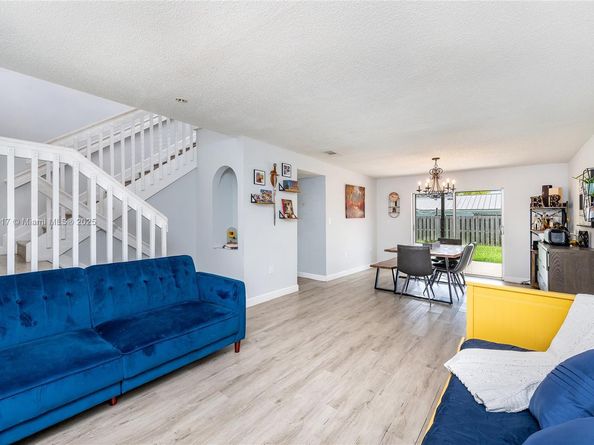 12091 SW 250th Ter, Homestead FL 33032