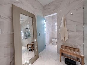 3965 194th Ln, Sunny Isles Beach FL 33160