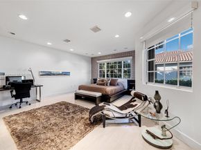 3965 194th Ln, Sunny Isles Beach FL 33160