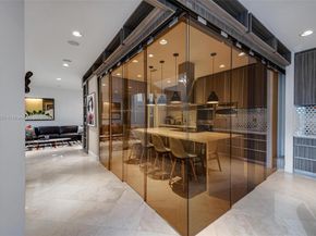 3965 194th Ln, Sunny Isles Beach FL 33160