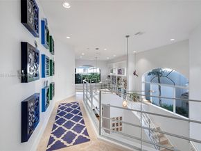 3965 194th Ln, Sunny Isles Beach FL 33160