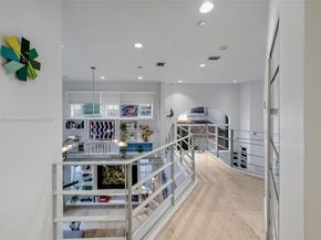 3965 194th Ln, Sunny Isles Beach FL 33160