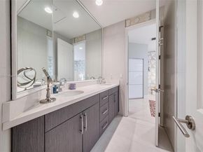 3965 194th Ln, Sunny Isles Beach FL 33160