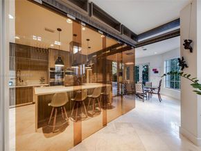 3965 194th Ln, Sunny Isles Beach FL 33160