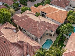 3965 194th Ln, Sunny Isles Beach FL 33160