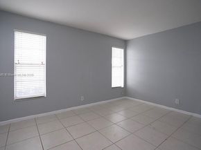 1100 SE 4th Ave 14, Deerfield Beach FL 33441