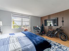 3910 Crystal Lake Dr 401, Deerfield Beach FL 33064