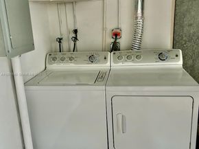 536 Minorca Ave, Coral Gables FL 33134