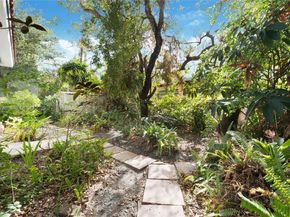 536 Minorca Ave, Coral Gables FL 33134