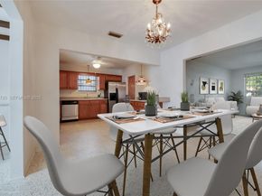 536 Minorca Ave, Coral Gables FL 33134